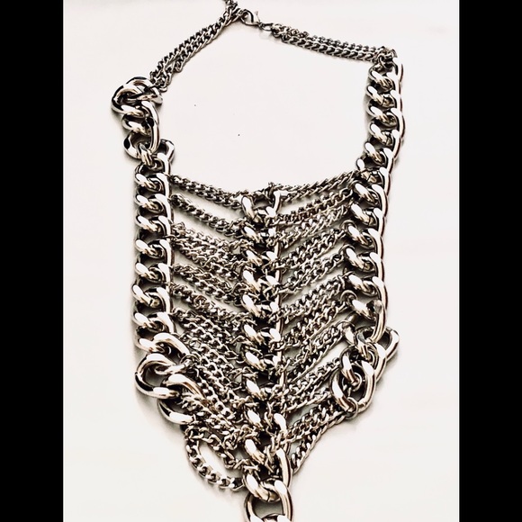 Runway Once in a Lifetime Accessories bundle - Picture 6 of 8